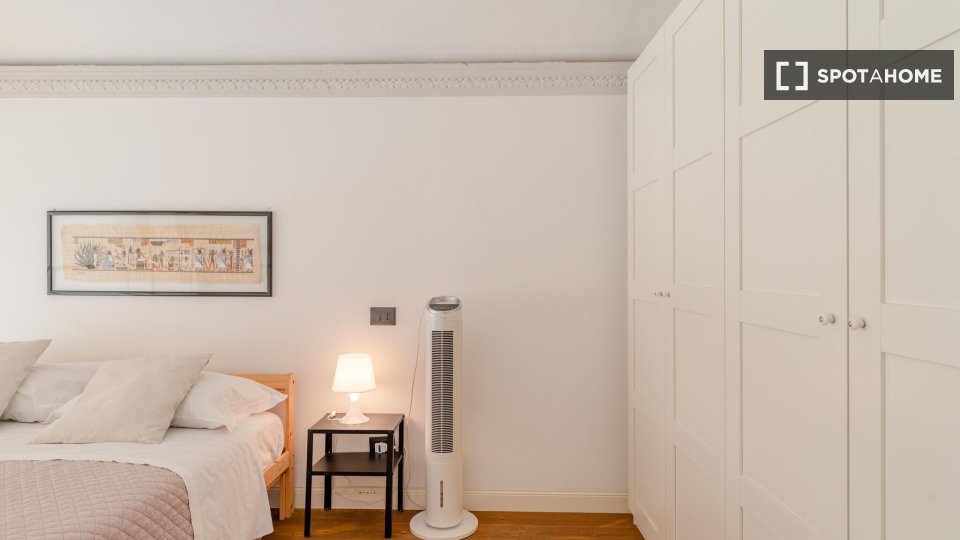 Apartment Turin, 1 bed, 65m² — photo 6
