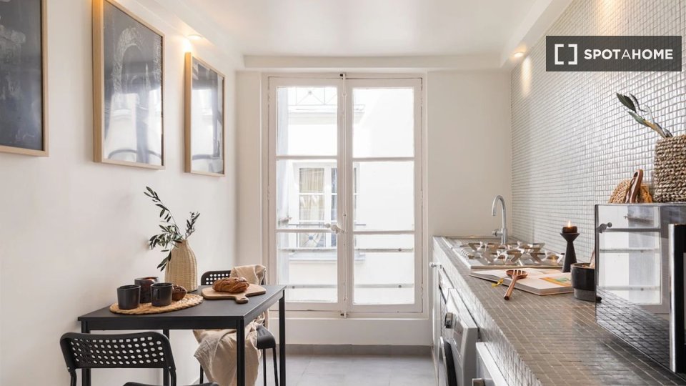Apartment Paris, 2 beds — photo 14