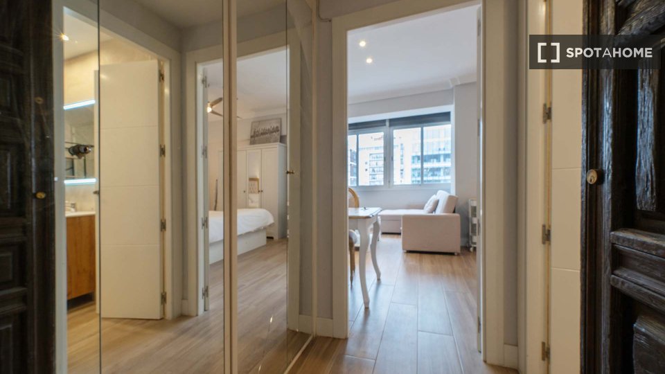 Apartment Madrid, 1 bed — photo 25