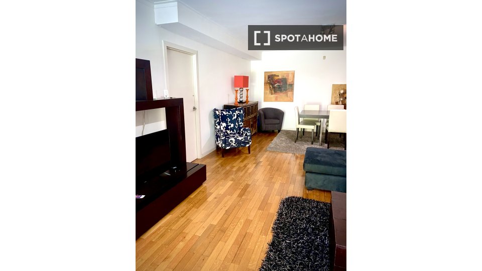Apartment Lisbon, 3 beds, 160m² — photo 5