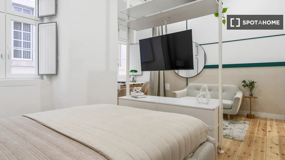 Double room Lisbon, 6 beds — photo 13