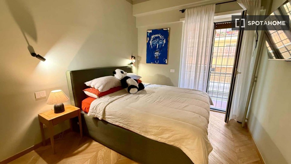 Appartamento in Via Marcello Provenzale - a Roma