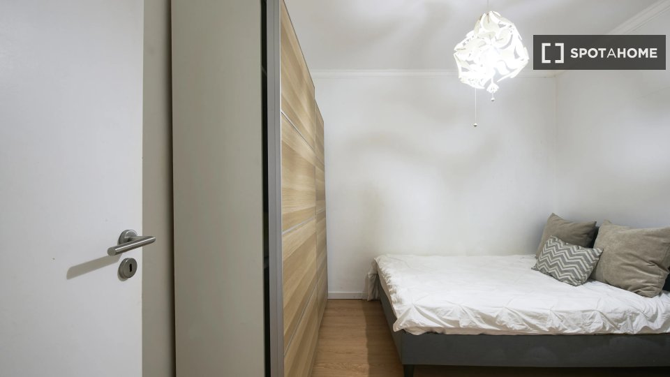 Double room Lisbon, 4 beds — photo 1