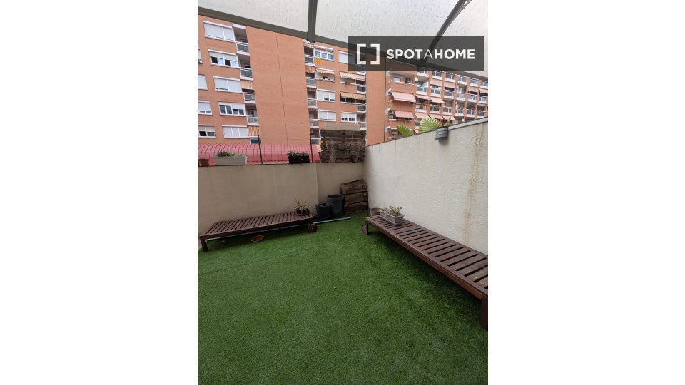 Camera doppia Barcellona, 4 camere, 84m² — foto 8