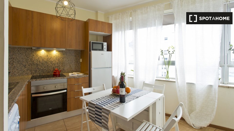 Apartment Porto, 1 bed, 50m² — photo 1