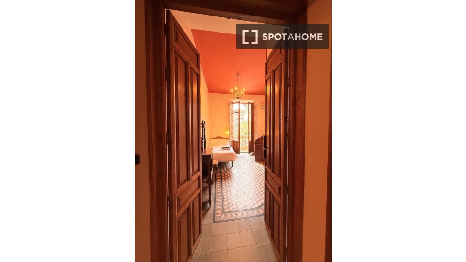 Double room Granada, 1 bed — photo 9