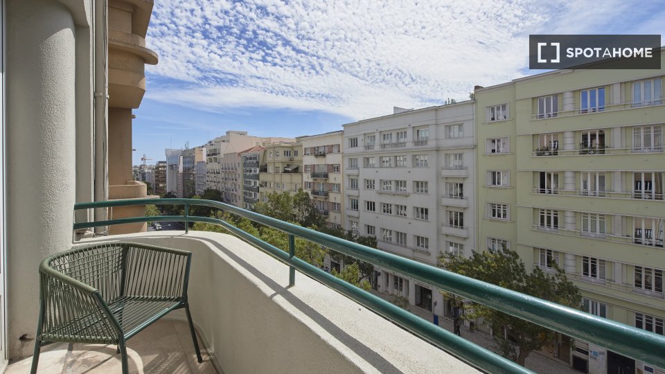 Double room Lisbon, 8 beds — photo 15