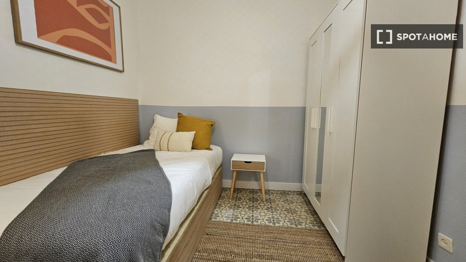 Double room Barcelona, 4 beds, 100m² — photo 27