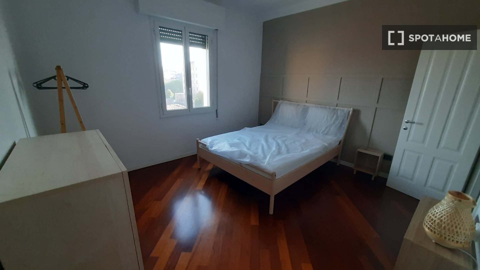 Apartment Bologna, 1 bed, 74m² — photo 2