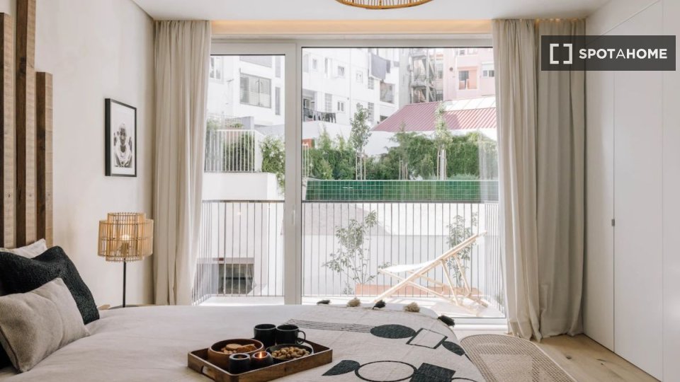 Apartment Lisbon, 2 beds — photo 8