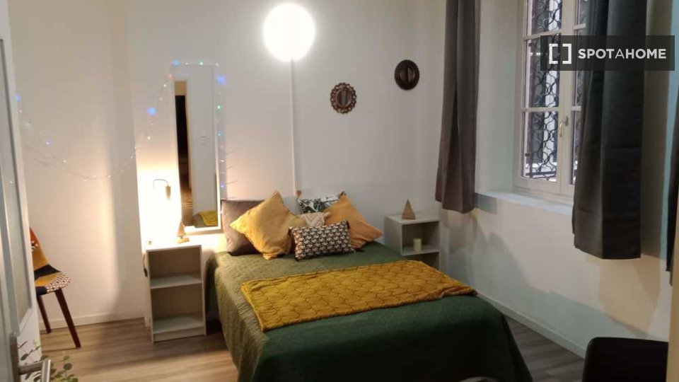 Double room Lyon, 4 beds, 110m² — photo 7