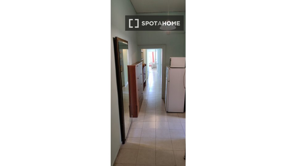 Double room Naples, 5 beds, 120m² — photo 3