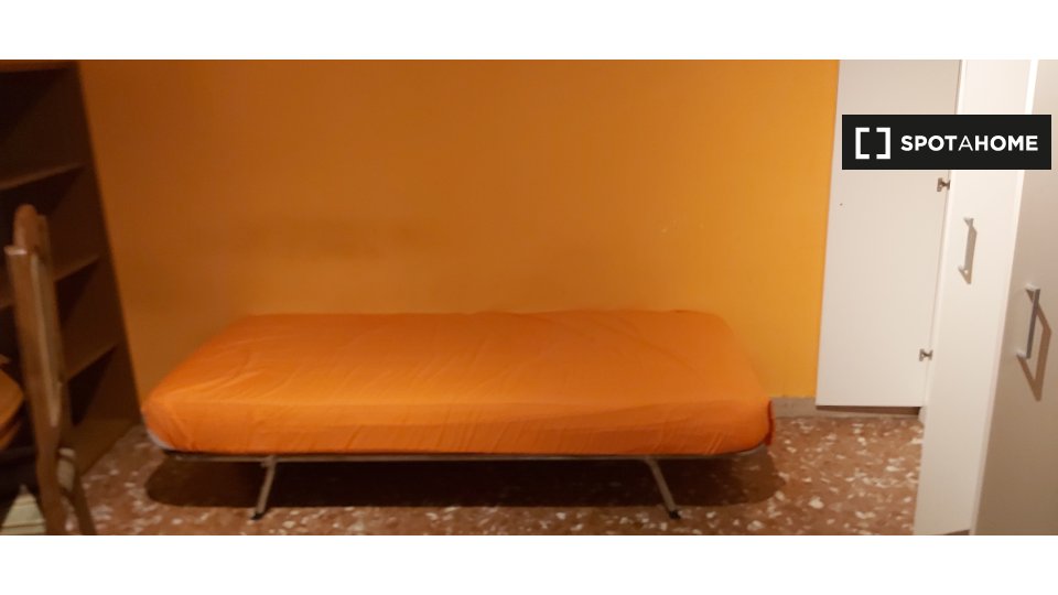 Double room Rome, 3 beds, 110m² — photo 14
