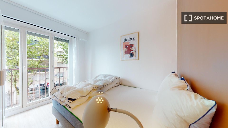 Double room Marseille, 15 beds — photo 8