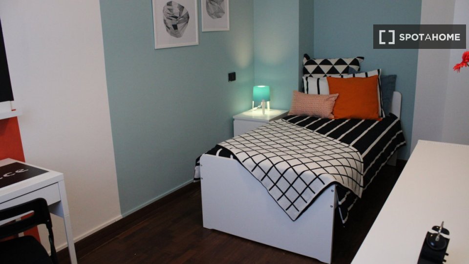 Double room Brescia, 5 beds — photo 11