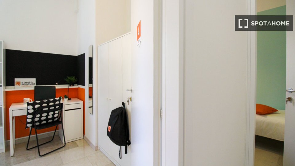 Double room Bologna, 10 beds — photo 13