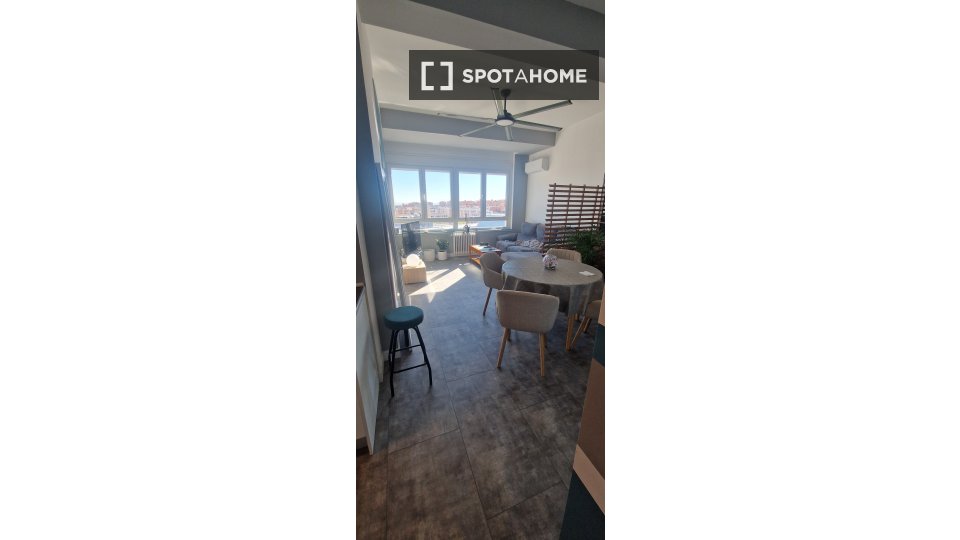 Double room Madrid, 2 beds, 75m² — photo 7