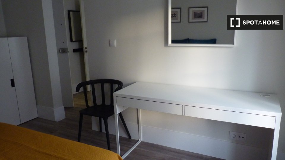 Apartment Lisbon, 1 bed, 40m² — photo 3