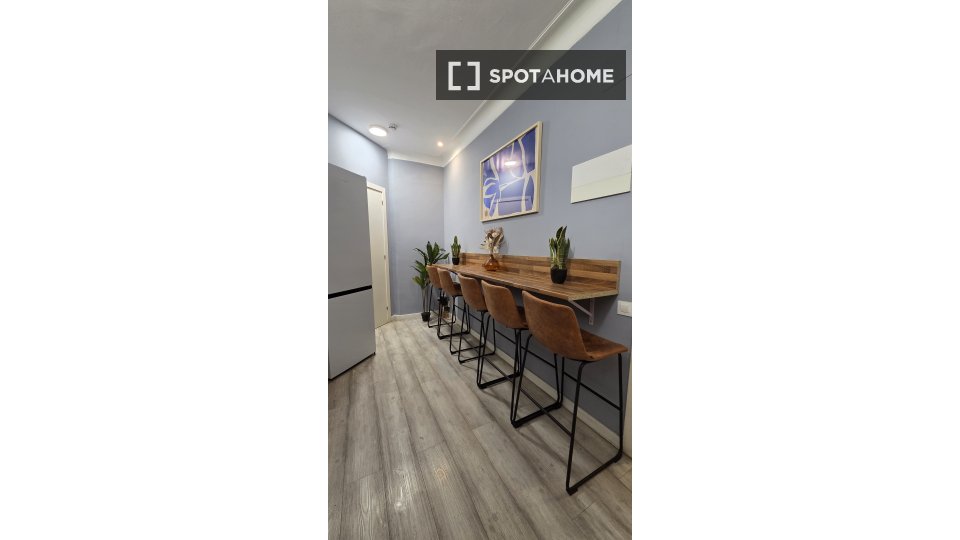 Double room Barcelona, 6 beds, 180m² — photo 17