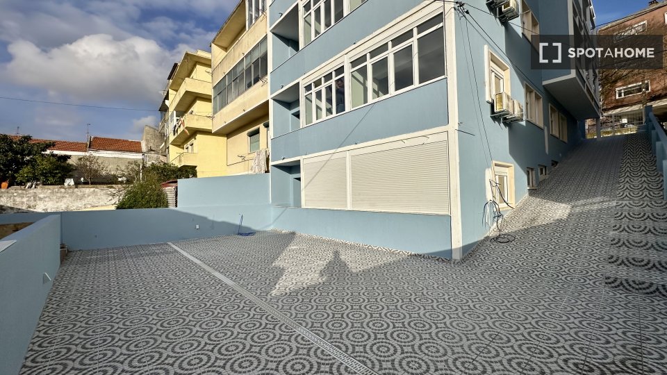 Double room Lisbon, 2 beds, 45m² — photo 14
