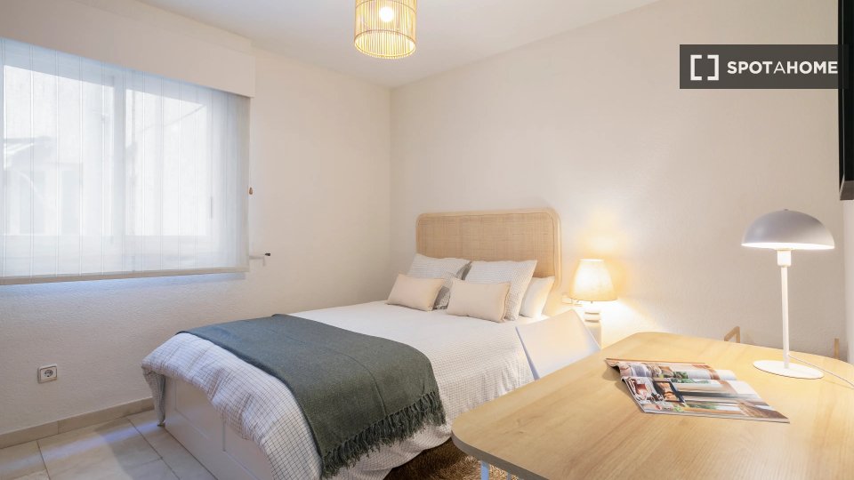 Double room Alicante, 6 beds — photo 11