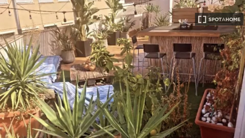 Double room Palma_De_Mallorca, 2 beds, 83m² — photo 7