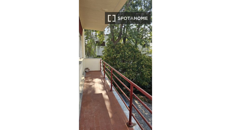 Apartment mono Lisbon, 95m² — photo 17