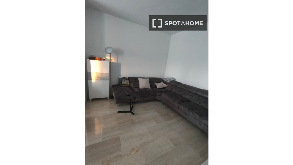 Double room Milan, 2 beds — photo 6
