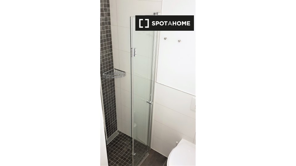 Apartment Berlin, 2 beds, 65m² — photo 4