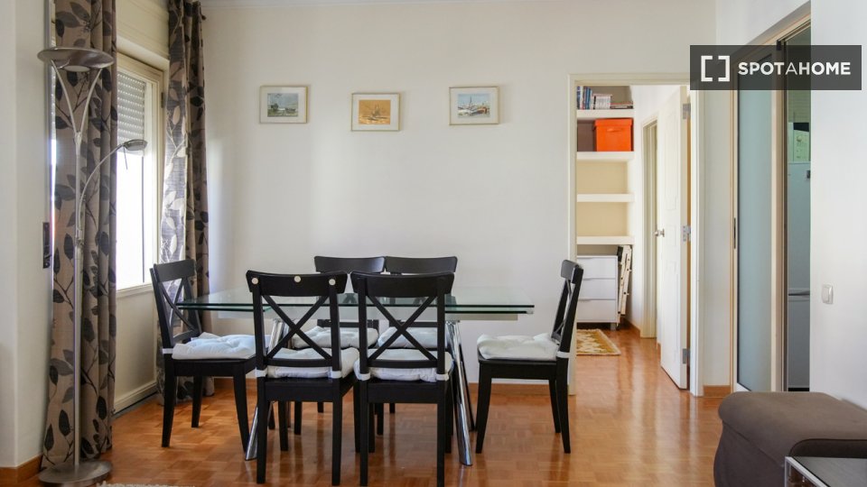 Apartment Lisbon, 1 bed — photo 16