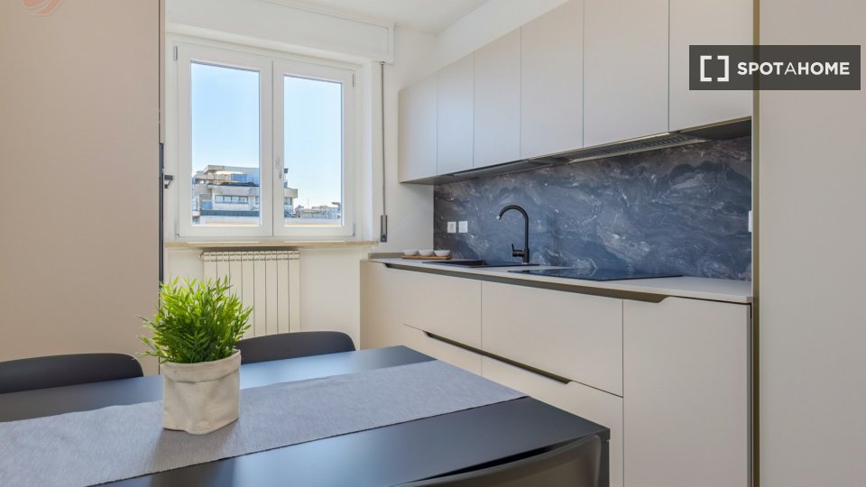 Double room Milan, 4 beds — photo 23