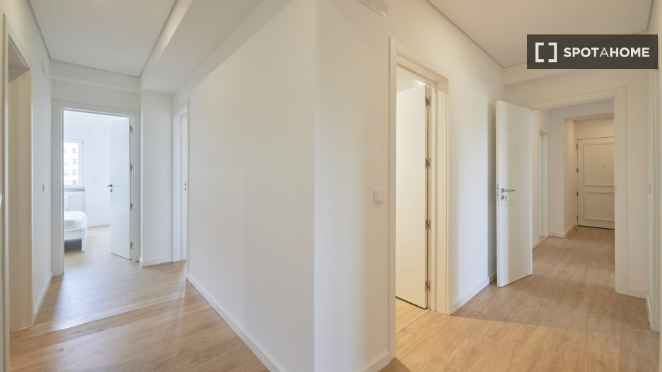 Double room Lisbon, 7 beds — photo 8