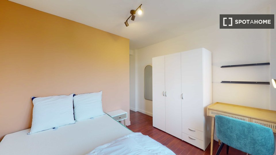 Double room Lille, 4 beds — photo 9