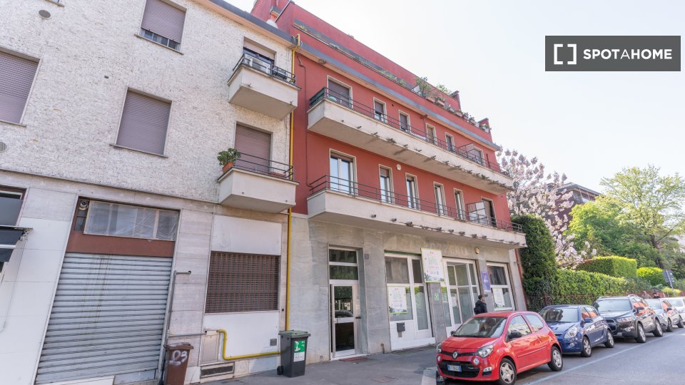 Apartment Milan, 2 beds, 69m² — photo 4