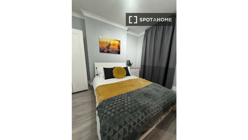 Apartment London, 2 beds — photo 9
