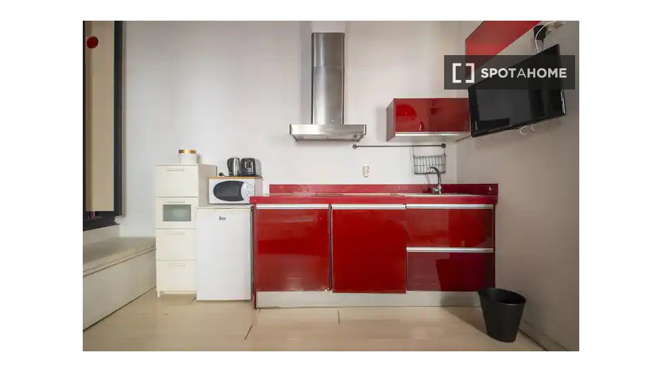 Apartment Barcelona, 1 bed — photo 8