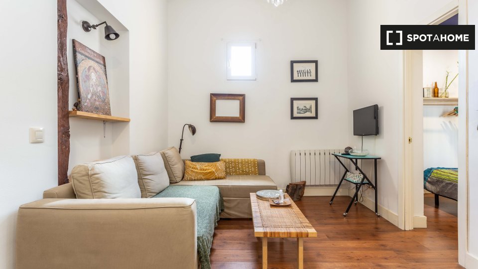 Apartment Madrid, 2 beds, 50m² — photo 1