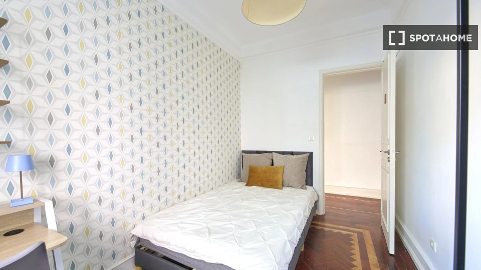 Double room Lisbon, 7 beds — photo 3