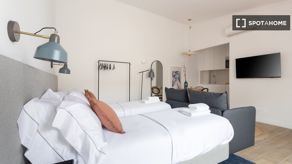 Apartment mono Lisbon, 50m² — photo 16