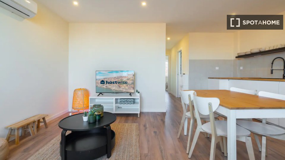 Apartment Porto, 3 beds — photo 2