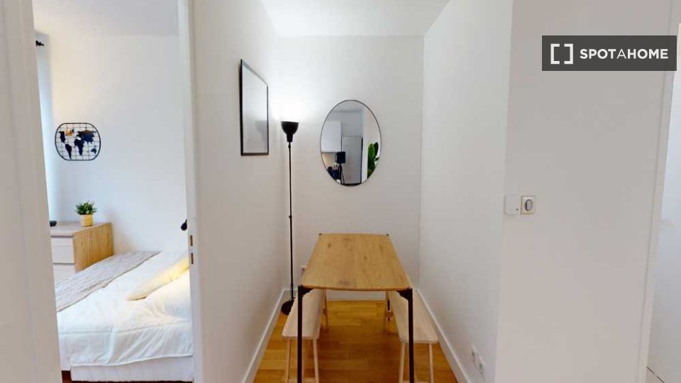 Double room Paris, 5 beds, 90m² — photo 11