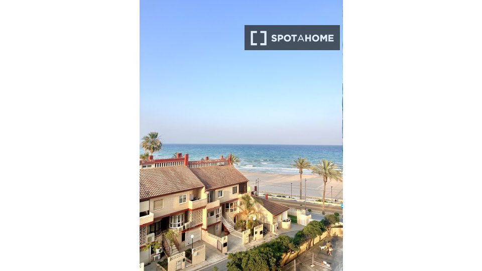 Apartment Alicante, 2 beds, 70m² — photo 13