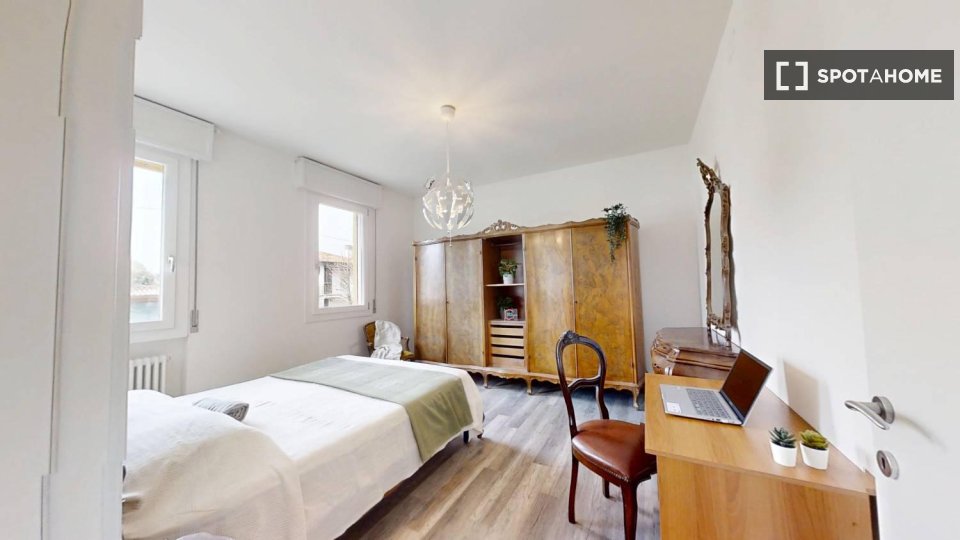 Double room Padua, 3 beds — photo 32