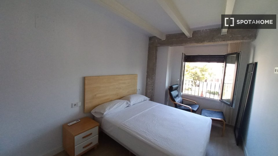 Apartment Valencia, 2 beds — photo 14