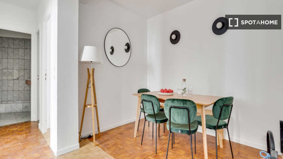 Double room Paris, 9 beds, 180m² — photo 10