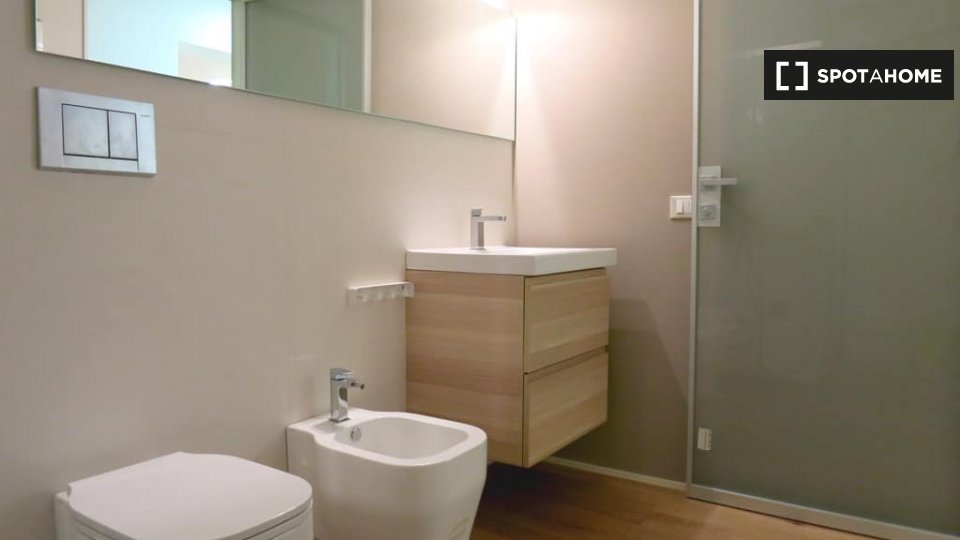 Apartment Milan, 1 bed, 90m² — photo 11
