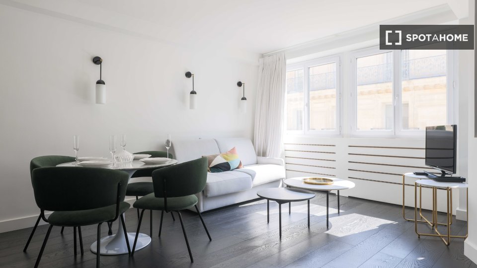 Apartment Paris, 1 bed, 38m² — photo 1