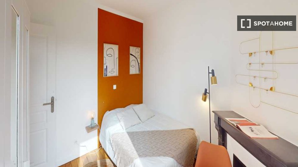 Double room Paris, 3 beds, 50m² — photo 11
