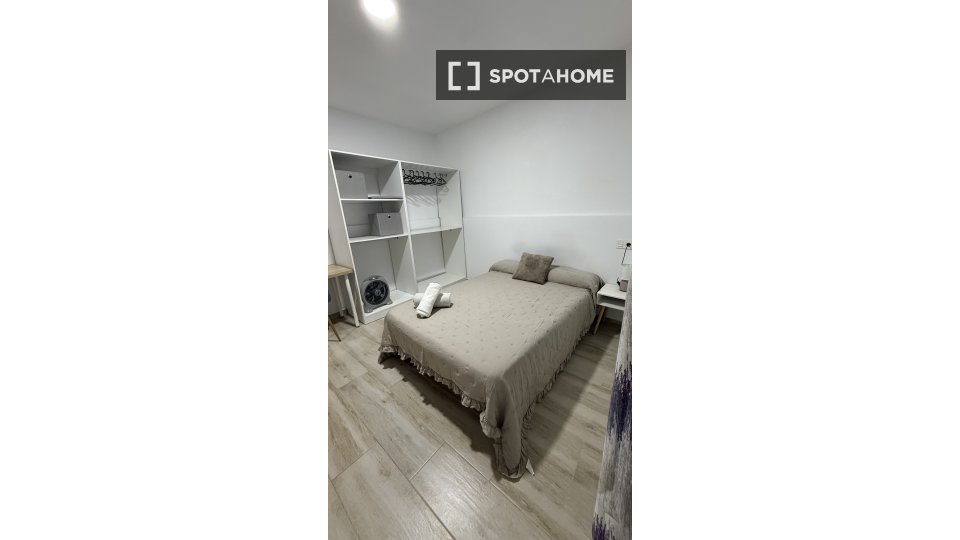 Double room Murcia, 5 beds, 170m² — photo 38