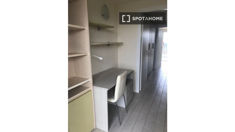 Double room Milan, 1 bed, 60m² — photo 6